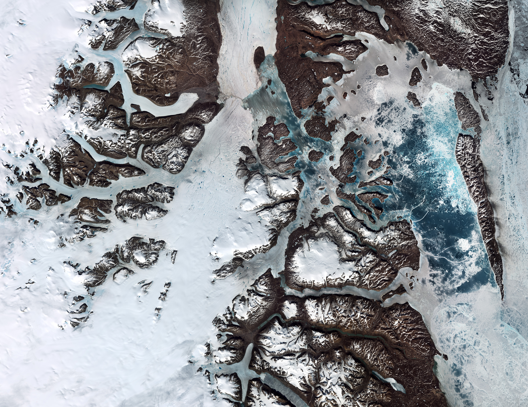 ESA - Immagine della settimana: Parco nazionale della Groenlandia nord-orientale (28 settembre 2025)