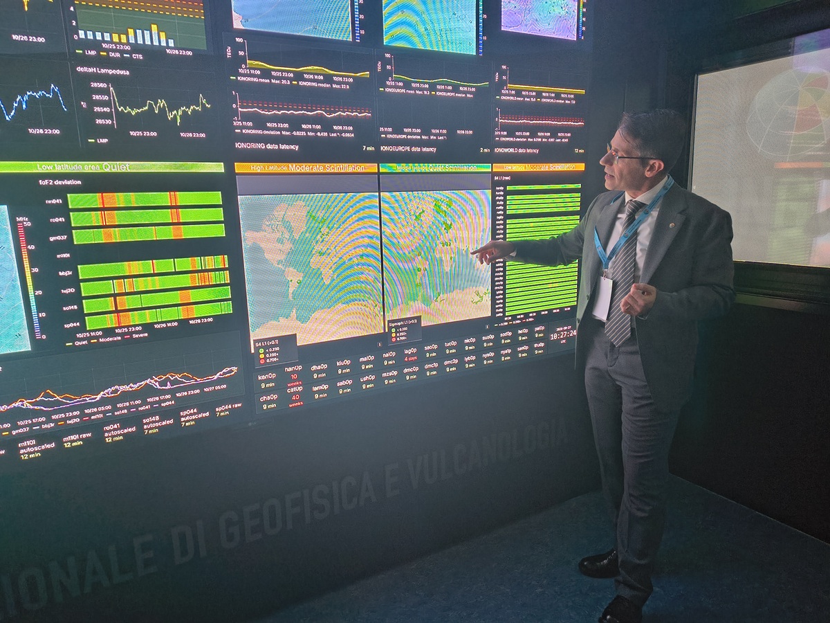 Dallo Space Weather al GNSS: GEOmedia nella nuova sala di monitoraggio STORM dell’INGV